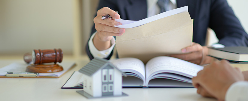 O que fazer caso o imóvel esteja ocupado?