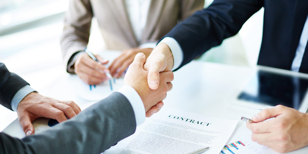 entrega das chaves entrega das chaves: imagem de um aperto de mão.